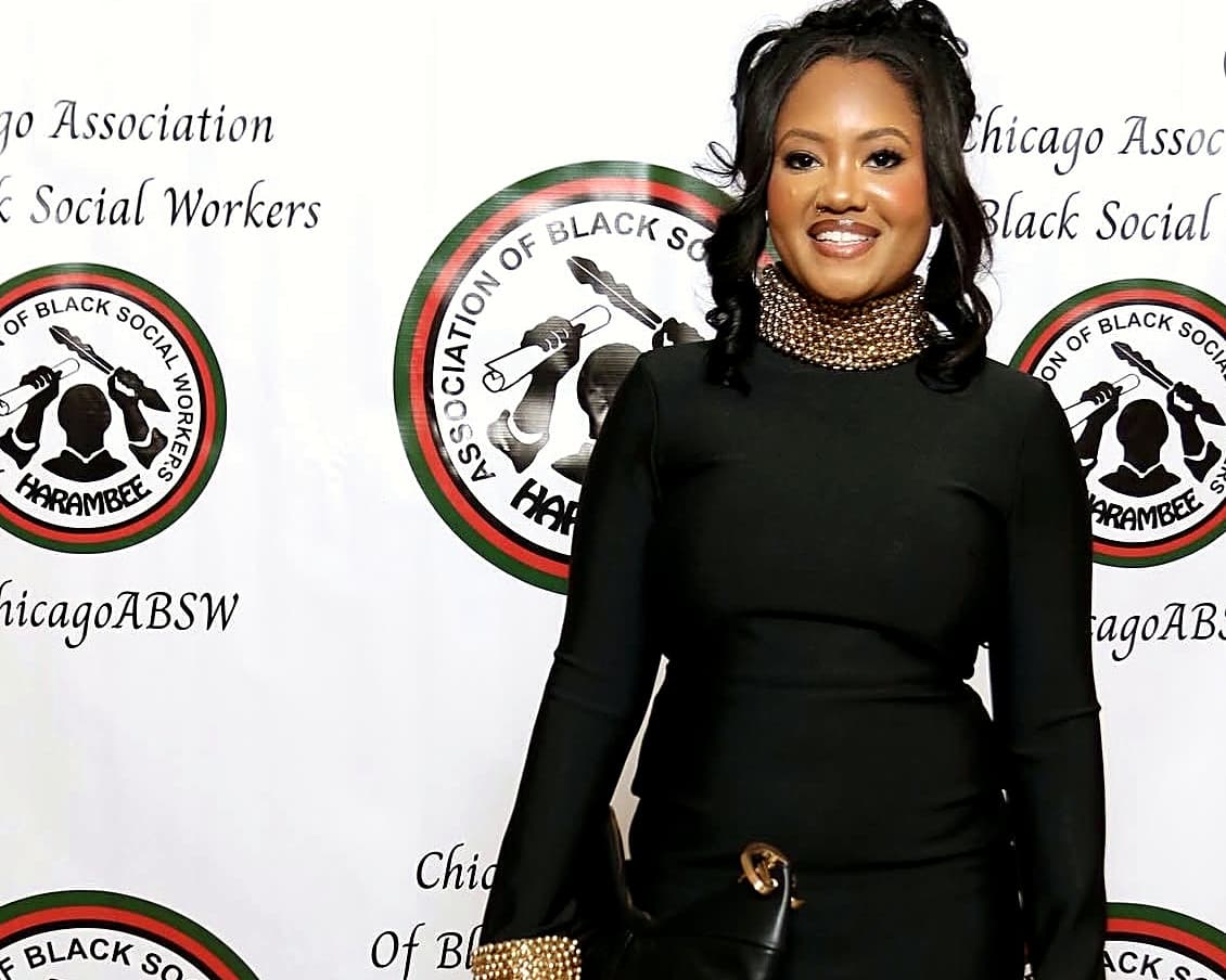 Antanet Roberts at a Chicago Association of Black Social Workers event